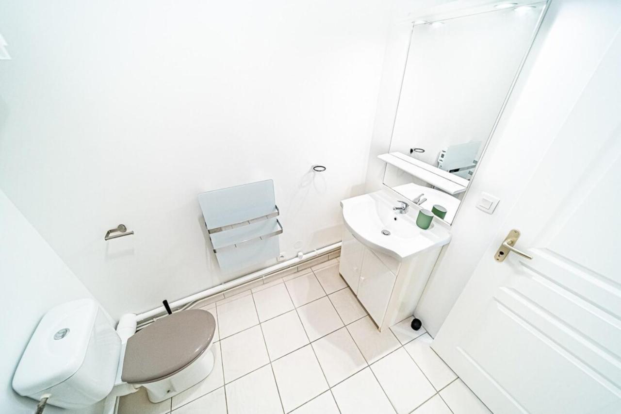 Apartment Les Amandiers 4 Pers- Centre-lyon